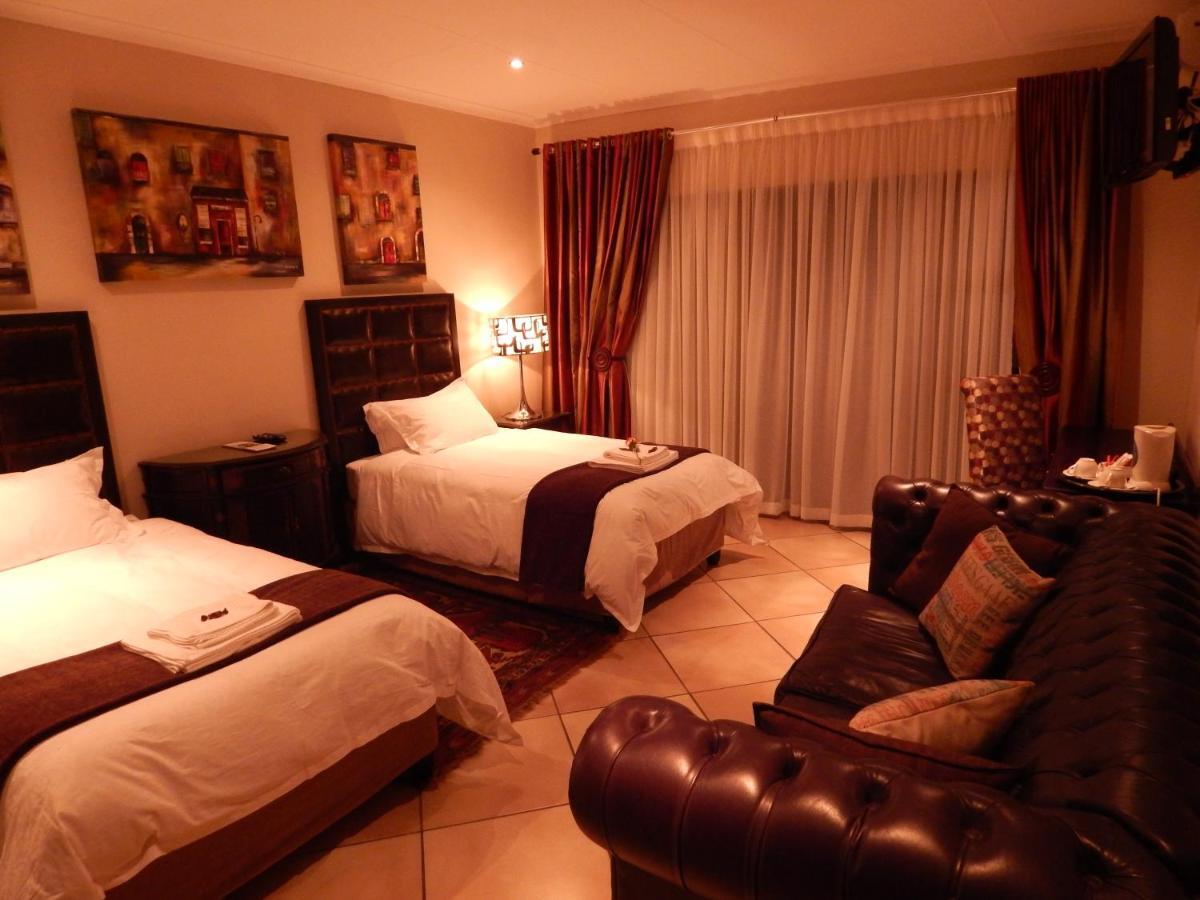 Border Close Guesthouse Upington Exteriör bild